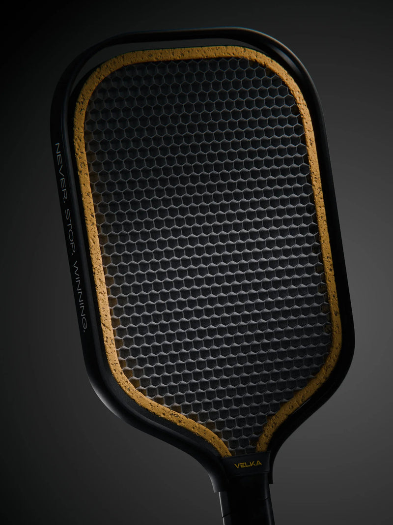 Velka Oxira pickleball paddle's core showcase, on a black background.